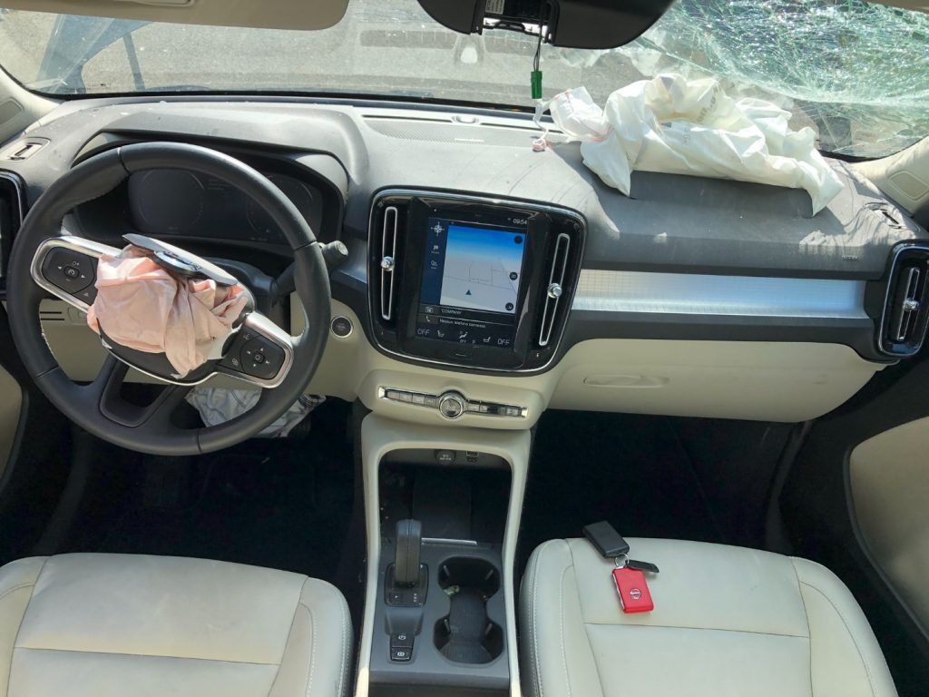 Foto 13 VOLVO XC40 2.0 T4 190CV GEARTRONIC INSCRIPTION AUTOMATICA